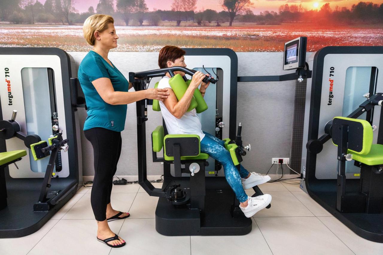 Sloneczny Zdroj Medical Spa & Wellness Busko Zdroj Ngoại thất bức ảnh